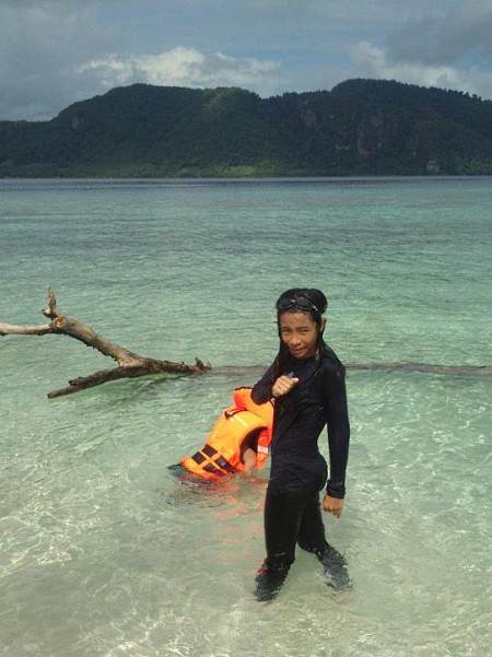 Day Trip to Mantabuan Island, Semporna, Sabah. Photo by Laili Basir