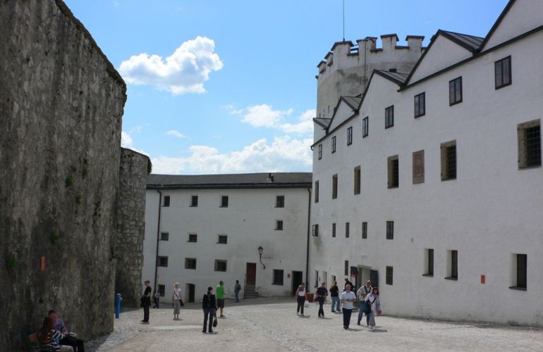 Self-Guided Biking in Austria, The Lakes Region for 11 Days