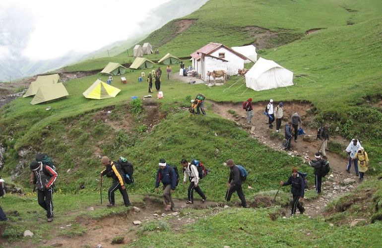 Trekking the Curzon's Trail and the Kuari Pass