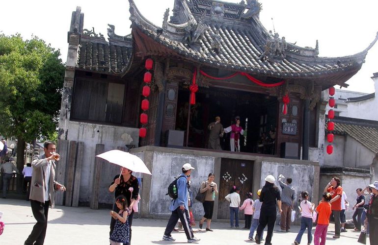 Experience Classic China on a Tour from Shanghai to Beijing
