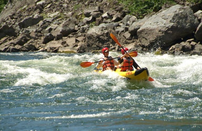 Rafting Adventure on Snake River Through Hells Canyon (5 Days)