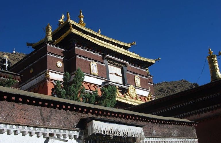 Everest from Tibet Tour