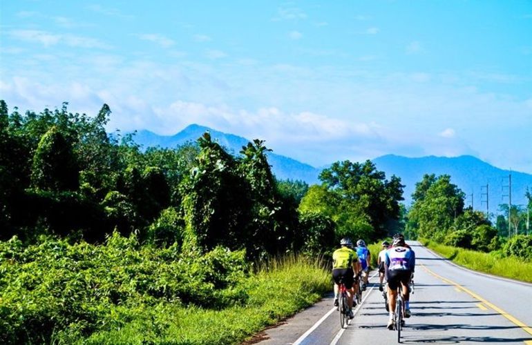 10-Day Biking Adventure in Thailand from Bangkok to Phuket