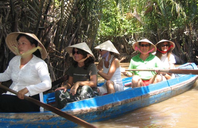 Roam Cambodia & Vietnam