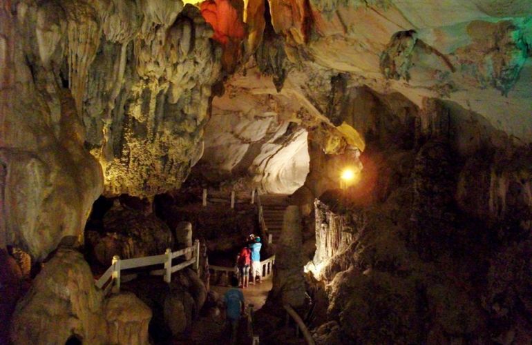 16-Day Cultural & Historical Adventure in Thailand & Laos