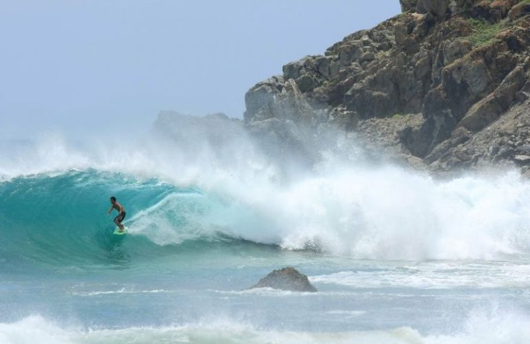 Surf in Salina Cruz (Mainland), Mexico - 7 Nights for 3 Surfers (shared tour/ private triple room)