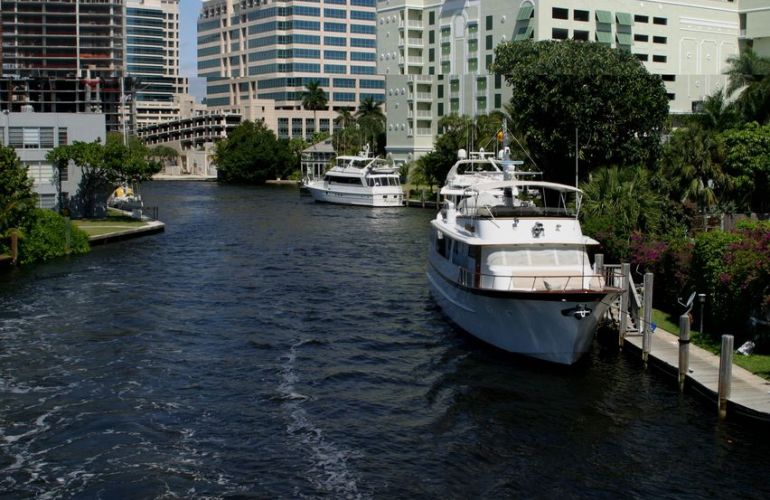 Fort Lauderdale Sightseeing Cruises on the Carrie B