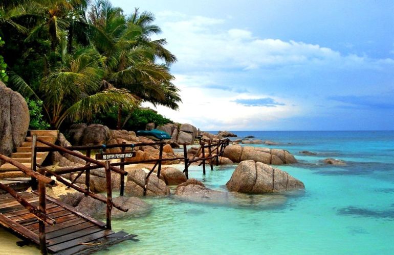Roam Southeast Asia: 16 Days Trek Through Thailand