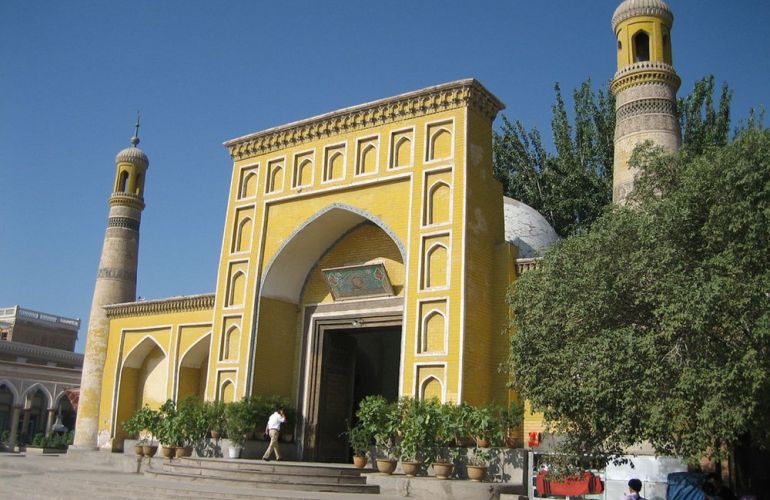 Travel the Footsteps of Ancient Merchant and Great Explorer's of China's Silk Road