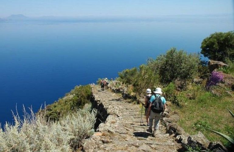 La Bella Sicilia Est Mini Tour for 6 Days