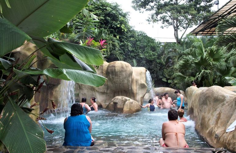 Arenal Rainforest to Manuel Antonio Family Adventure