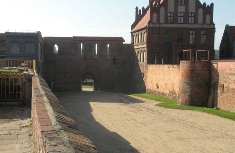 Poland & The Baltic States With Helsinki - 18-Day Adventure