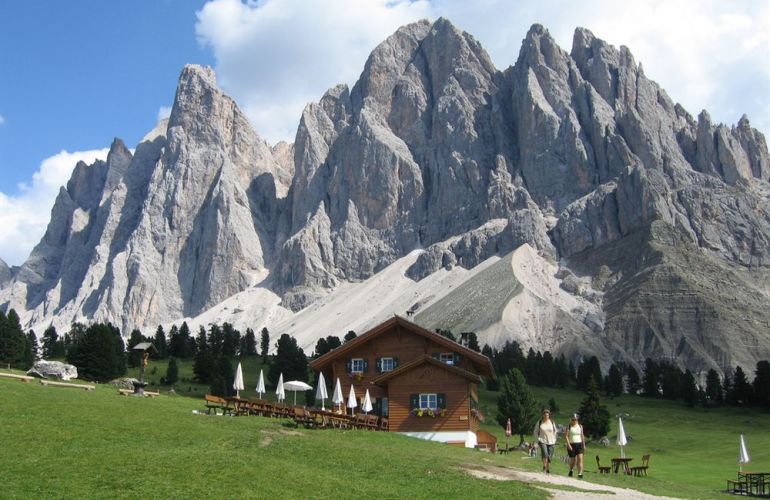 Italy Guided Walking in The Dolomites for 7 Days