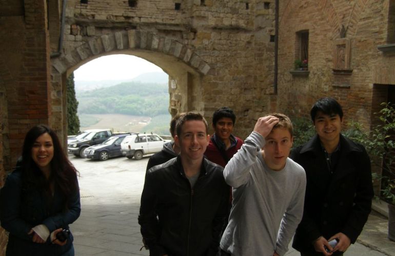 Tuscan Wine Treasures: Chianti, Brunello & Vino Nobile