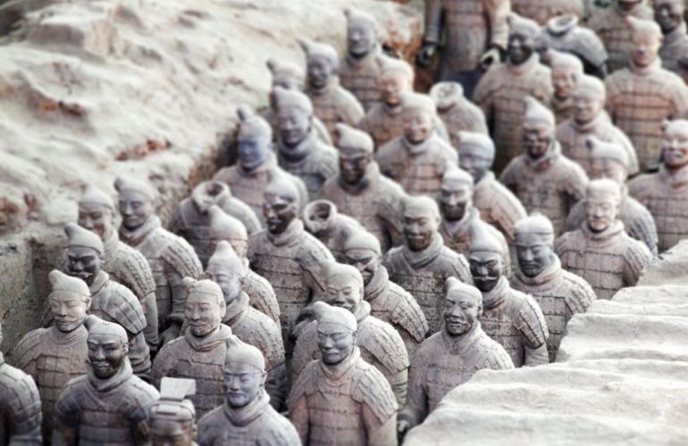 Tour China: Shanghai, Beijing, and the Great Wall