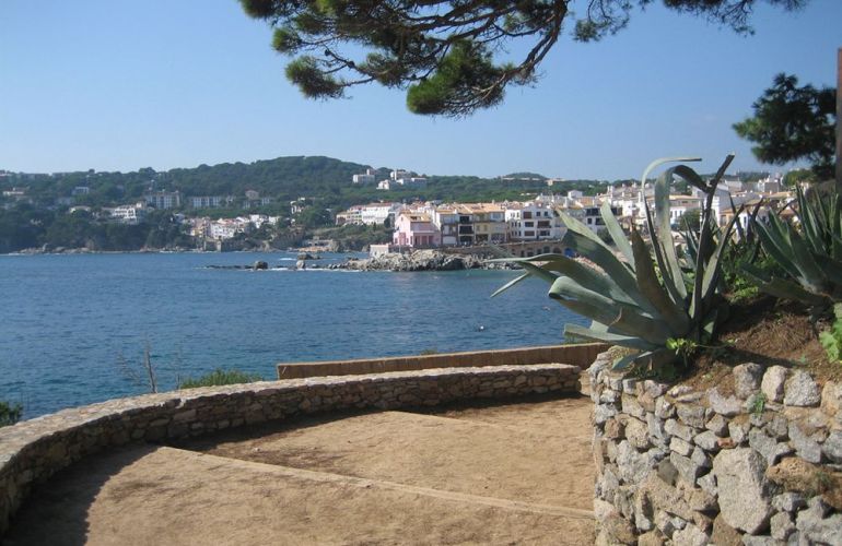 Spain: Contrasts of Catalonia