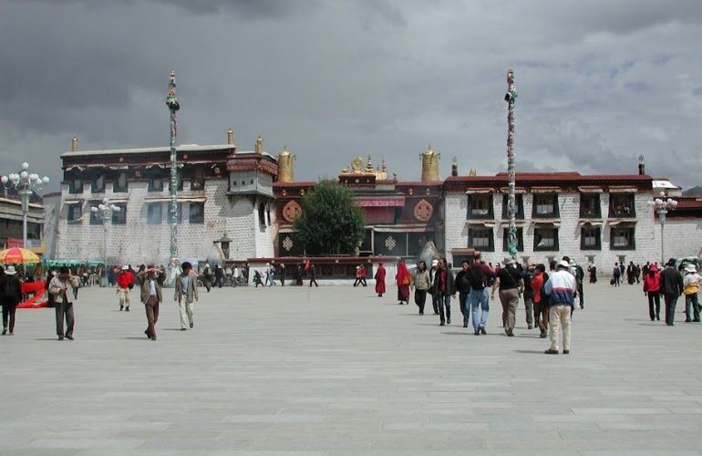 Everest from Tibet Tour
