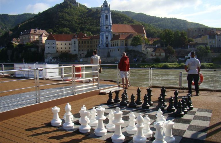 8 Days Exploring Passau to Vienna - Danube Cycle(Self guided)