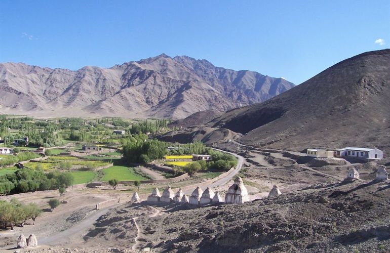 Trekking the Curzon's Trail and the Kuari Pass