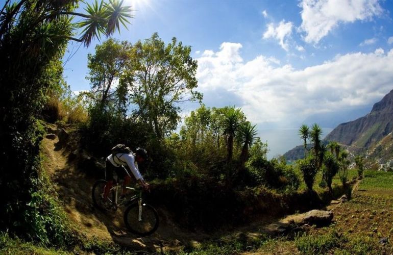 The Route of the Conquistadores - Bike Guatemala