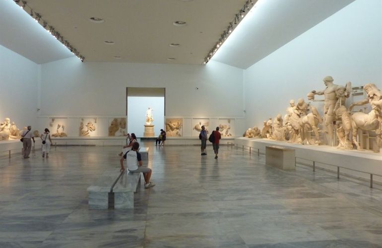 Explore Classical Greece - 9-Day Adventure