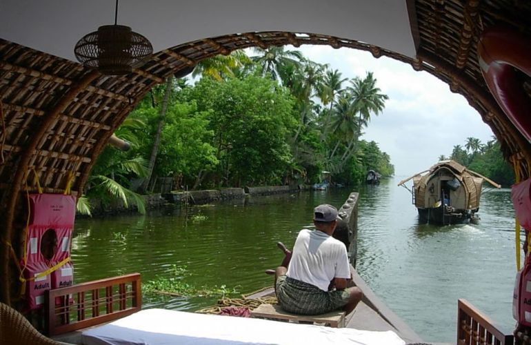 Southern India In Depth: 18-Day Ethnic and Cultural Adventure