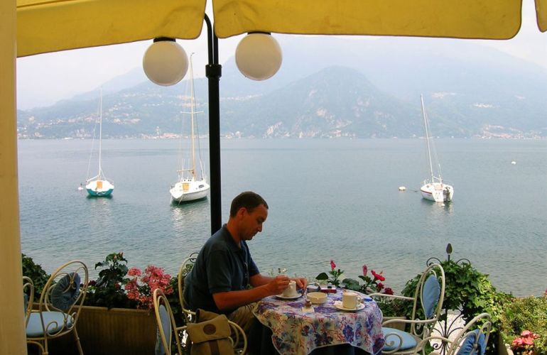 Discover the Alluring Lakes and Captivating Landcapes of Itlay