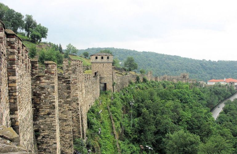 Explore the Heart of Eastern Europe from St Petersburg to Istanbul