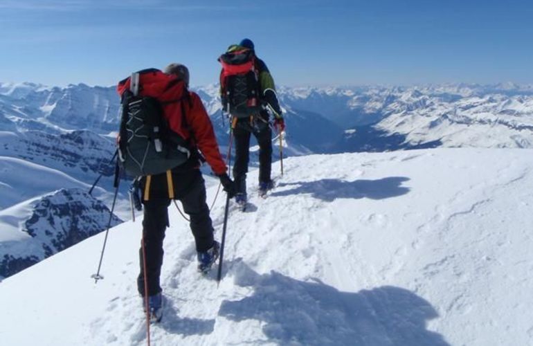 A Challenging Week of Youth Mountaineering Course
