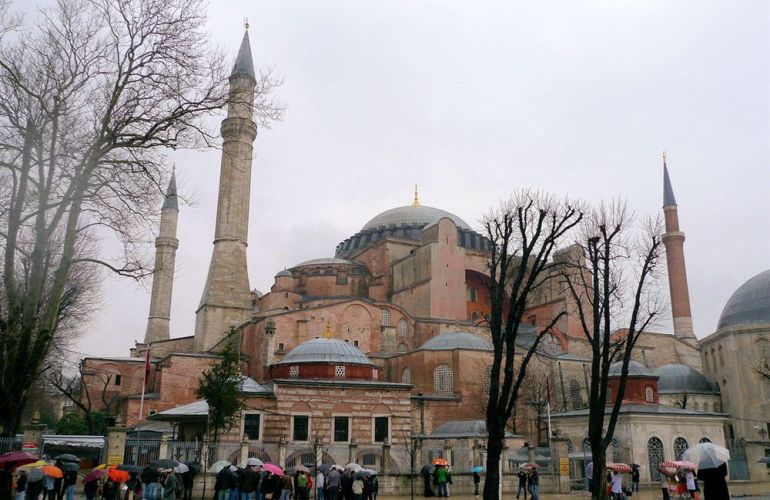 Explore the Heart of Eastern Europe from St Petersburg to Istanbul