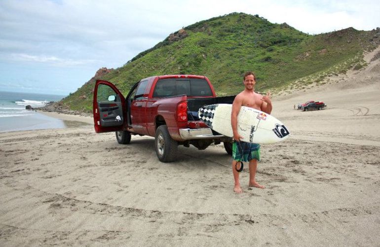 Surf in Salina Cruz (Mainland), Mexico - 7 Nights for 3 Surfers (shared tour/ private triple room)
