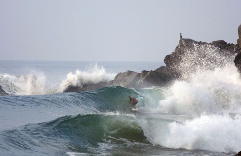 Surf in Salina Cruz (Mainland), Mexico - 7 Nights for 3 Surfers (shared tour/ private triple room)