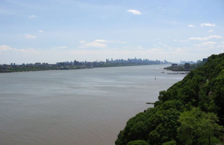 Hudson River and Brooklyn Bridge Bike Tour