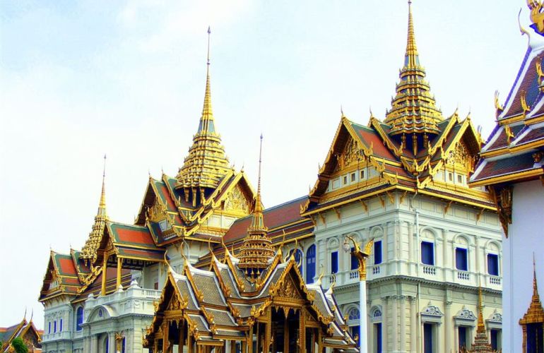 14 Days of Thailand and Laos Adventure Tour