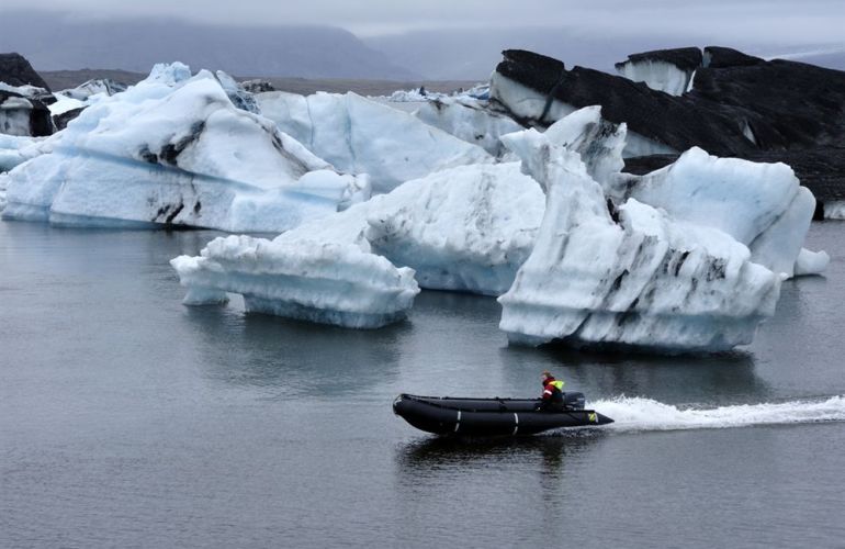 Iceland: Land of Glaciers, Viking Sagas, and the Midnight Sun