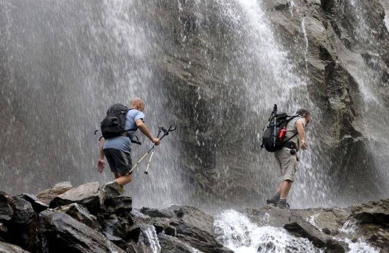 15-Day Nepal Adventure: Annapurna Circuit Lodge Trek