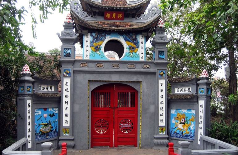 VIETNAM: Cultural Explorer