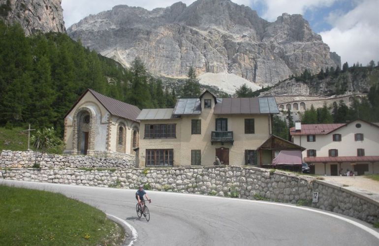 Dolomites - Biking Adventure in Italy