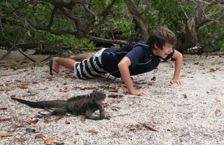 Voyage Galapagos: 7-Day G3 Cruise & Wildlife Adventure in Central Islands