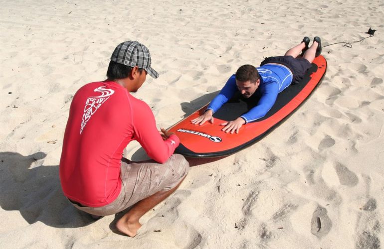 Hawaiian Fire Surf Lessons and Tour