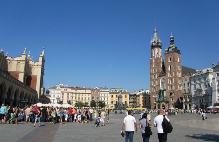Poland & The Baltic States With Helsinki - 18-Day Adventure