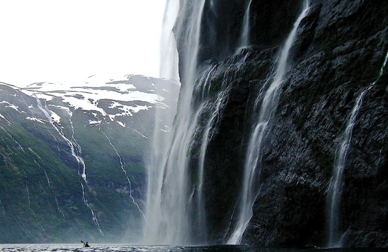 Norway Kayaking Tours the Western Fjords