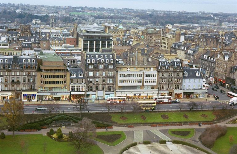 The Royal Scotsman & the Military Tattoo Escorted Journey 