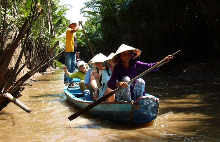 Roam Cambodia & Vietnam