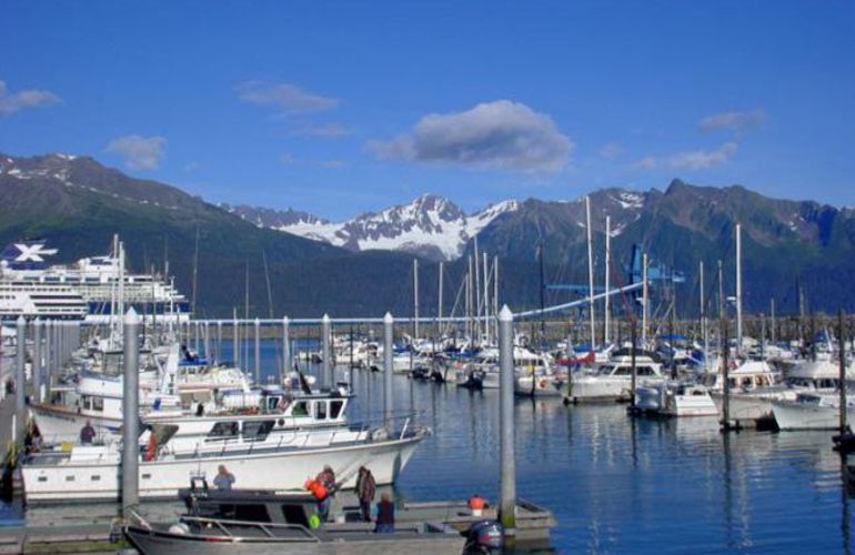 Alaska & Yukon Northern Experience