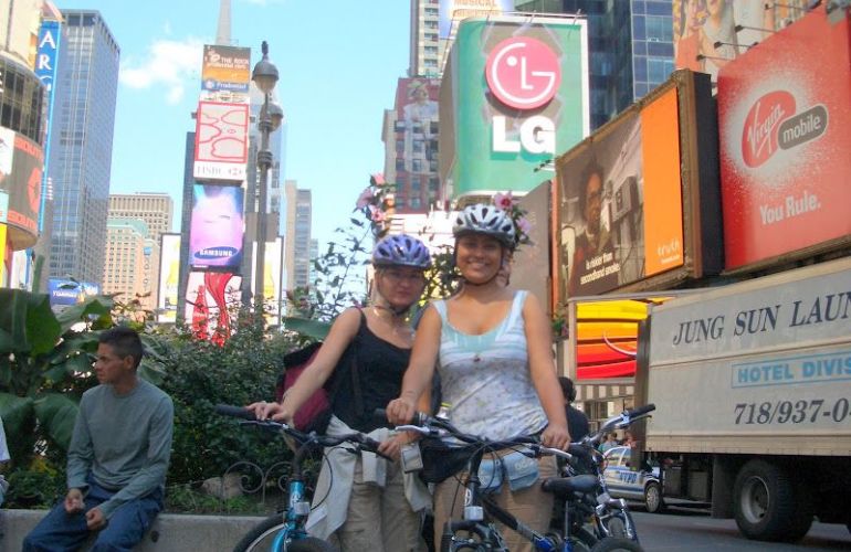 Hudson River and Brooklyn Bridge Bike Tour