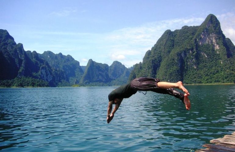 Roam Southeast Asia: 16 Days Trek Through Thailand