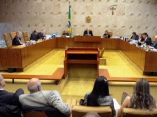 Proibida doação de empresas a campanhas eleitorais (Decisão 