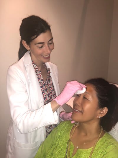 Dr. Doft treating a patient