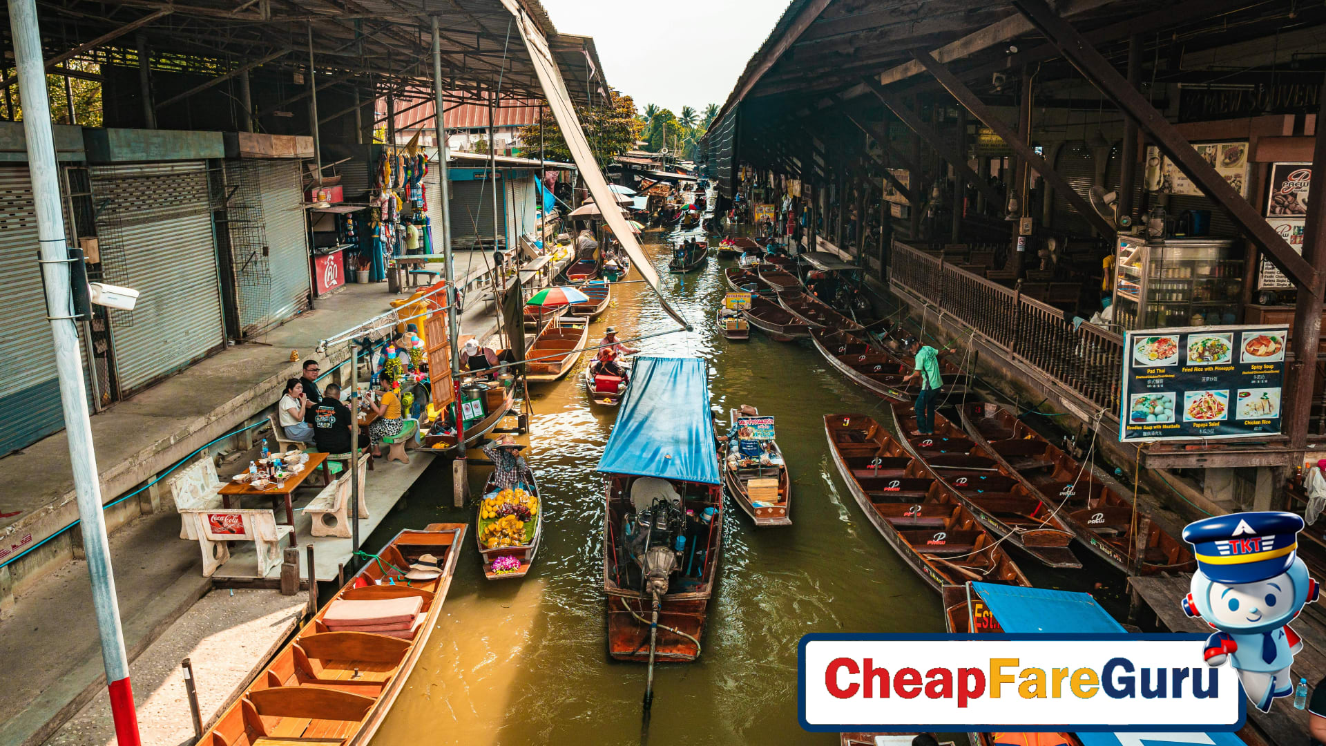 Colorful boats at Bangkok floating market